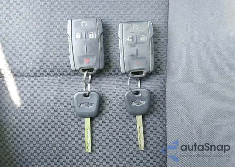 2016 Chevrolet Silverado 1500 2Lt из США, поврежденный, VIN 1GCVKREC0GZ221613